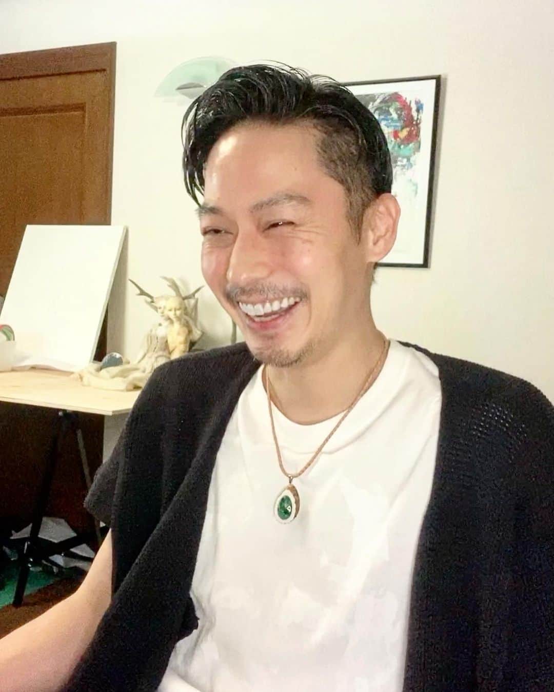 坂東工さんのインスタグラム写真 - (坂東工Instagram)「#zoom で対談中。楽しいひと時。僕はいつも人からエネルギーをもらっている。今日も感謝🙏 #坂東さんは語るのがお好き」5月6日 19時23分 - takumimoriyabando