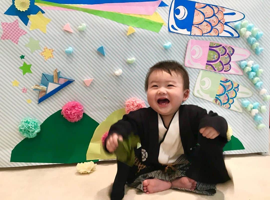 桜井未来さんのインスタグラム写真 - (桜井未来Instagram)「写真は2年前の初節句🎏 こんなに小さかったのに、もう2歳半... 息子の幸せと健やかな成長を願って🎏✨」5月6日 13時55分 - miki.sakurai0214
