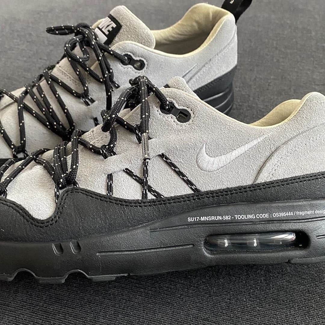 HYPEBEASTさんのインスタグラム写真 - (HYPEBEASTInstagram)「@hypebeastkicks: @fujiwarahiroshi has revealed a pair of fragment design x @nike Air Max 1 samples that he produced under his version of “The Ten.” It appears in a luxurious light gray suede with a black sole unit, and features an added technical hiking lace system, an embroidered mini swoosh and a reworked fragment design-branded tongue tab. The brand’s signature technical product information stamp has also been placed above the air bubble on the sole unit, while an insole printed with “The Ten” and fragment design’s lightning bolt logo round out the pair. ⁠⠀ Photo: Hiroshi Fujiwara」5月6日 19時46分 - hypebeast