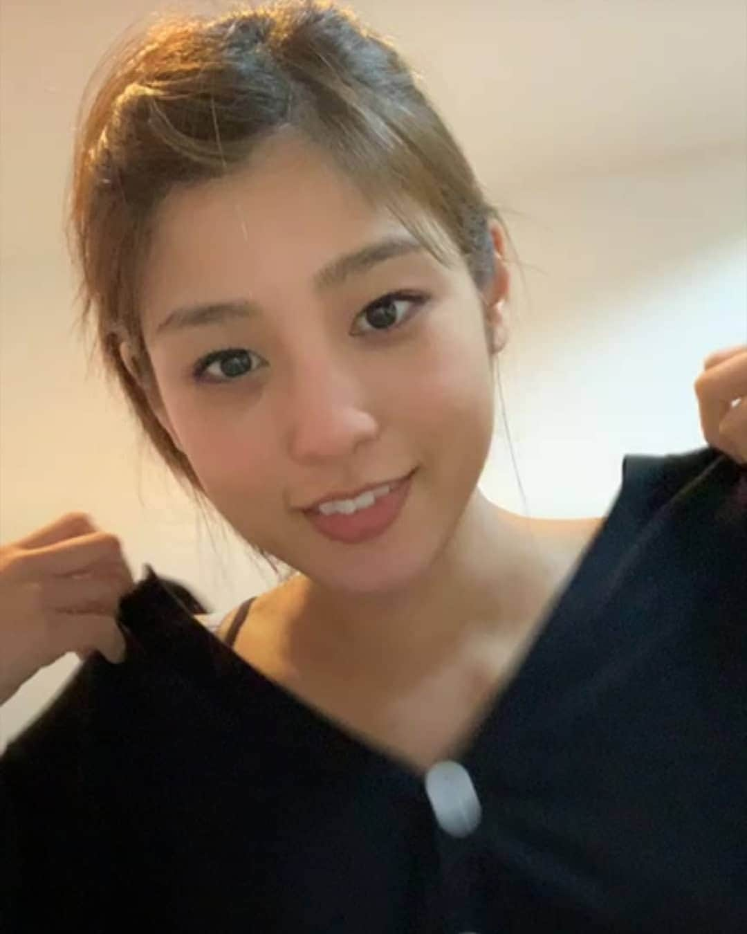 女子アナ集めのインスタグラム：「#岡副麻希  #女子アナ #セントフォース #centforce #デコ出し」