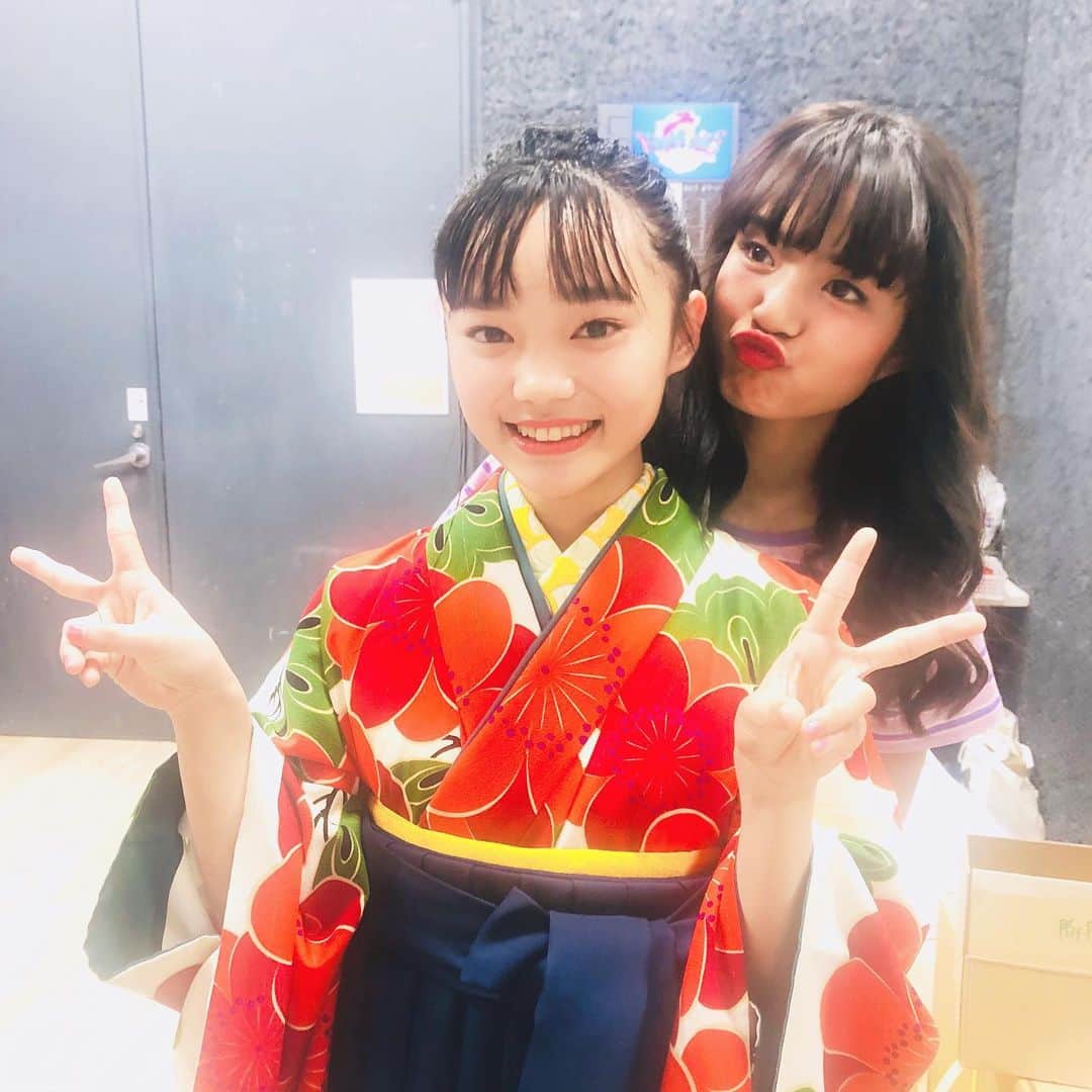 ニコ☆プチのインスタグラム：「づきづきコンビ😘🌕🌕 . . . #川本結月  #美月  #うしろから驚かすミヅキ #とそれに驚くユヅキ🤤」