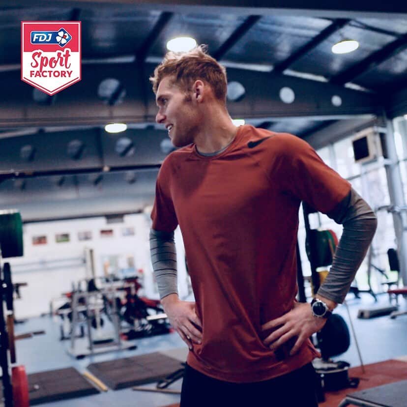 ケビン・マイヤーのインスタグラム：「Si l’idée de venir à Montpellier pour partager mon quotidien te tente, je te propose le jeu concours suivant. Au programme : entraînements sur piste, séances de muscu, récup'... Pour devenir mon sparring partner le temps d'une journée les règles sont simples : 1- Poste sur ton feed instagram une photo de toi en "décathlonien confiné"… l'originalité et l'imagination seront récompensées 😉 2- Ajoute en légende le hashtag #DecaConfiné, mon compte @mayer.deca et celui de @fdjsport  Je sélectionnerai les gagnants par la suite ! Pas obligé d’être décathlonien ou athlète pour participer, c’est ouvert à tous !  Règlement du concours en bio」