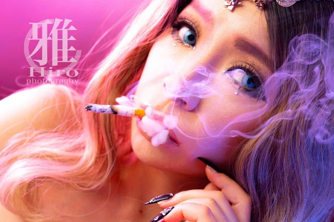 松すみれさんのインスタグラム写真 - (松すみれInstagram)「﻿ ﻿ －have a leisurely smoke－﻿ ﻿ ﻿ Photo by： @masa_photo207 ﻿ model： @omatsudayo ﻿ Date of shooting：March15,2020﻿ ﻿ ﻿ #smokinhot #smokingfetish ﻿ #smokinghot #smokinggirls ﻿ #smokingirls #smoke #smoker ﻿ #smoking #smokingood #smokingnow ﻿ #smokingmilf #milfsmoking ﻿ #goddesssmoking #sexysmoker ﻿ #smokinggoddess #goddess ﻿ #sexysmokes #smokessexy ﻿ #beautysmoking #smokingmultiples ﻿ #asiangirls #asiangirlsmoking ﻿ #asiangirlsmokes #smokes ﻿ #smokingmultiples #multiplesmoking」5月7日 4時15分 - omatsudayo