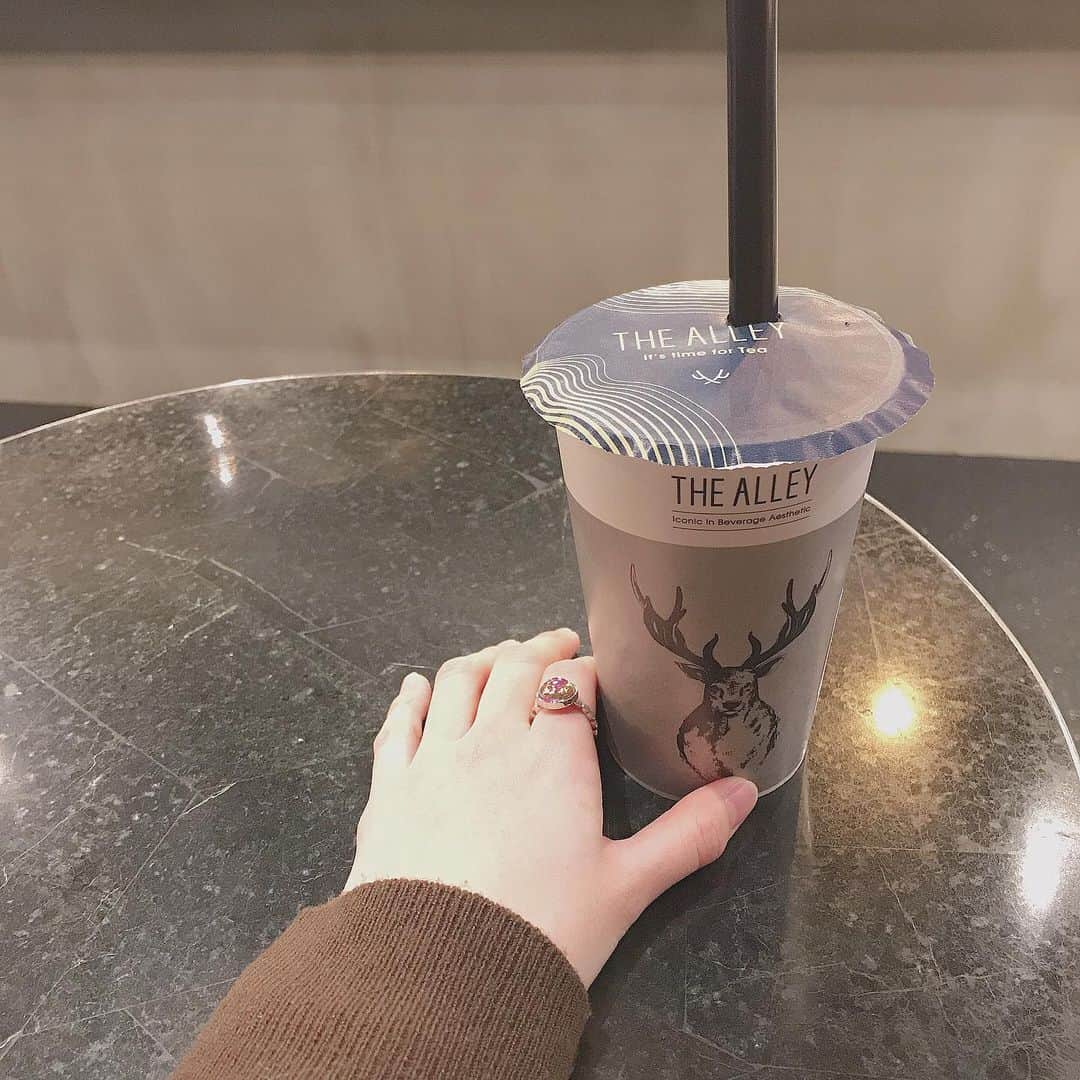 のインスタグラム：「久しぶりにタピオカを飲んだ日の写真◌ ㅤㅤㅤㅤㅤㅤㅤㅤㅤㅤㅤㅤㅤ 今日は夏っぽくてかわいいワンピースをネットで買いました🍋」