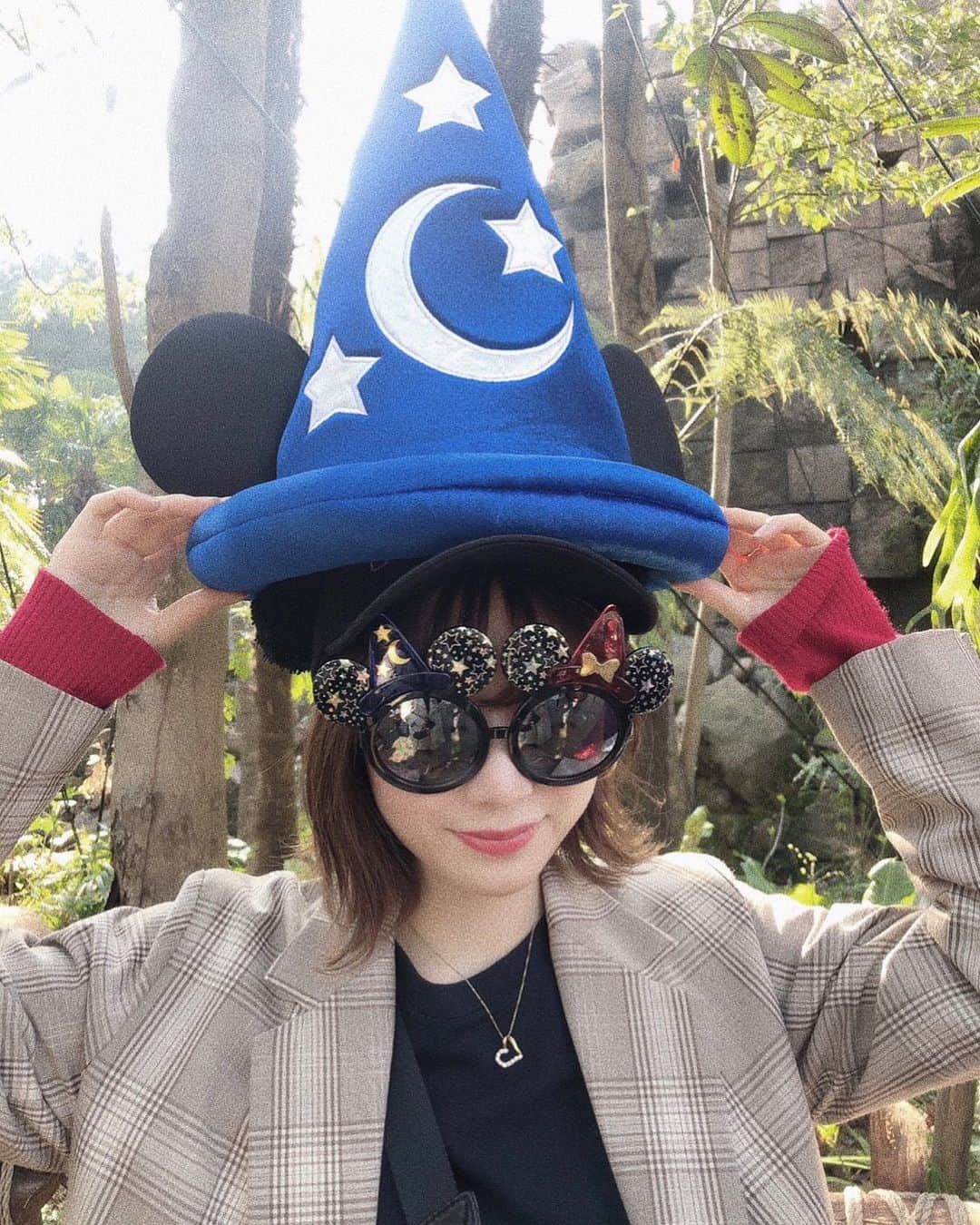 てぃーみきのインスタグラム：「夢の国に早く連れてって #自粛 #StayHome #編集しなきゃ #ぱおん」
