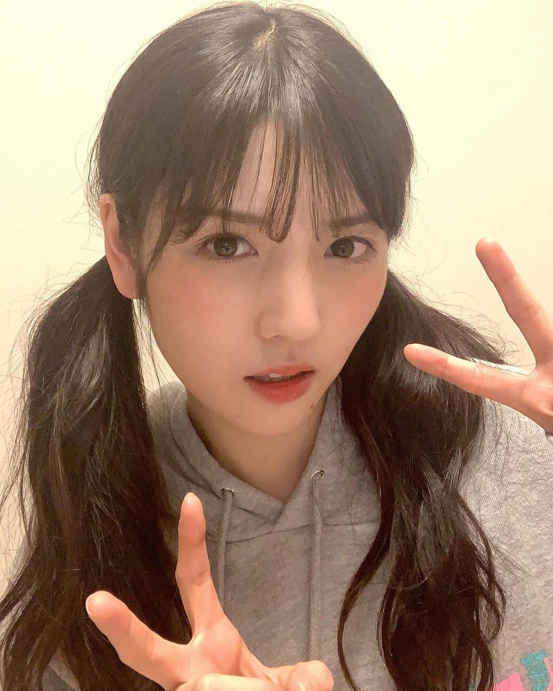 道重さゆみさんのインスタグラム写真 - (道重さゆみInstagram)「タブルピース2枚✌️✌️✌️✌️」5月6日 23時02分 - sayumimichishige0713