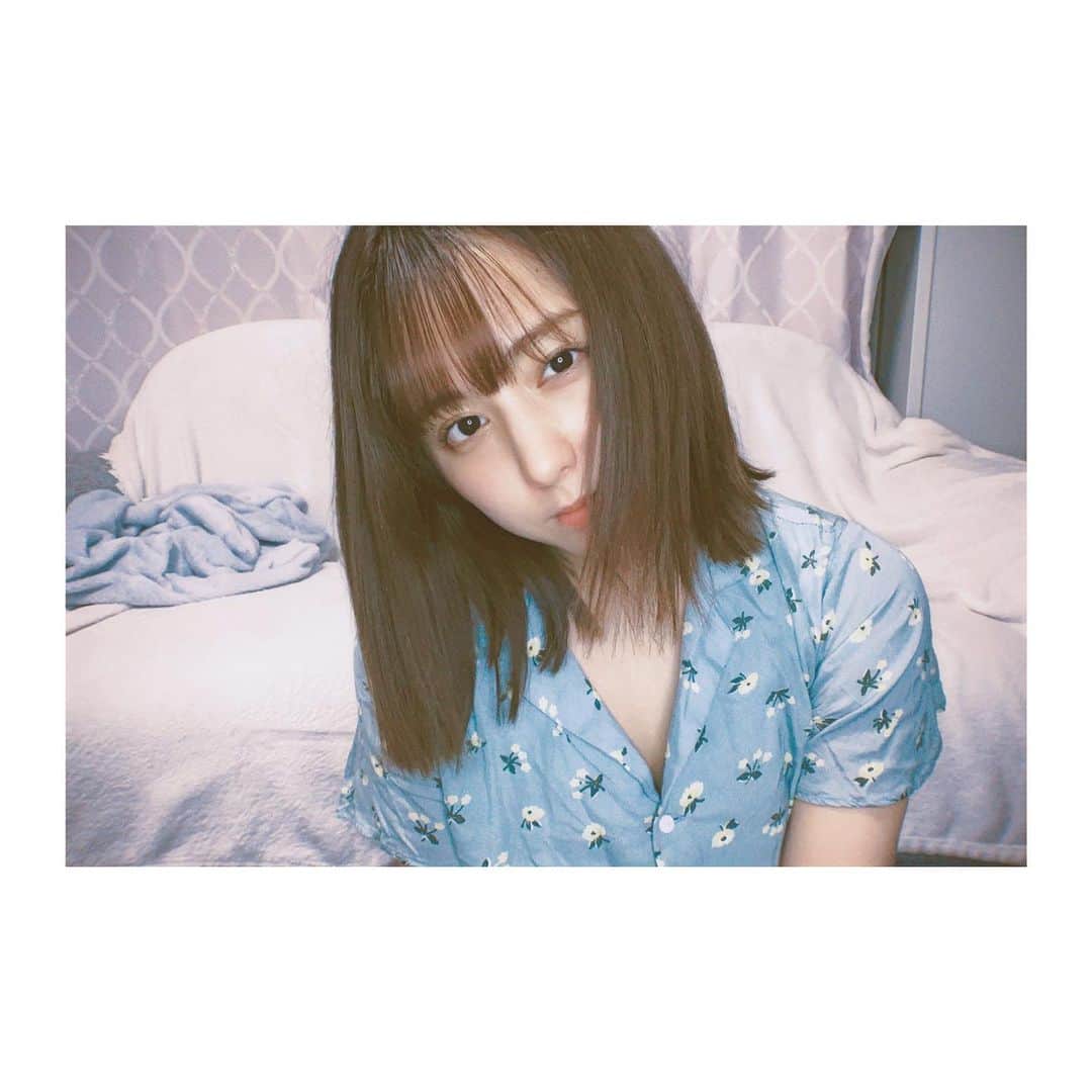 前田美里のインスタグラム：「本日のお家ノスタルジック📸 (パジャマじゃないよ) . #おうち時間 #stayhome #ノスタルジック  #film #film_jp #写真好きな人と繋がりたい #photo #instagood  #instaphoto #followｍe #follow」