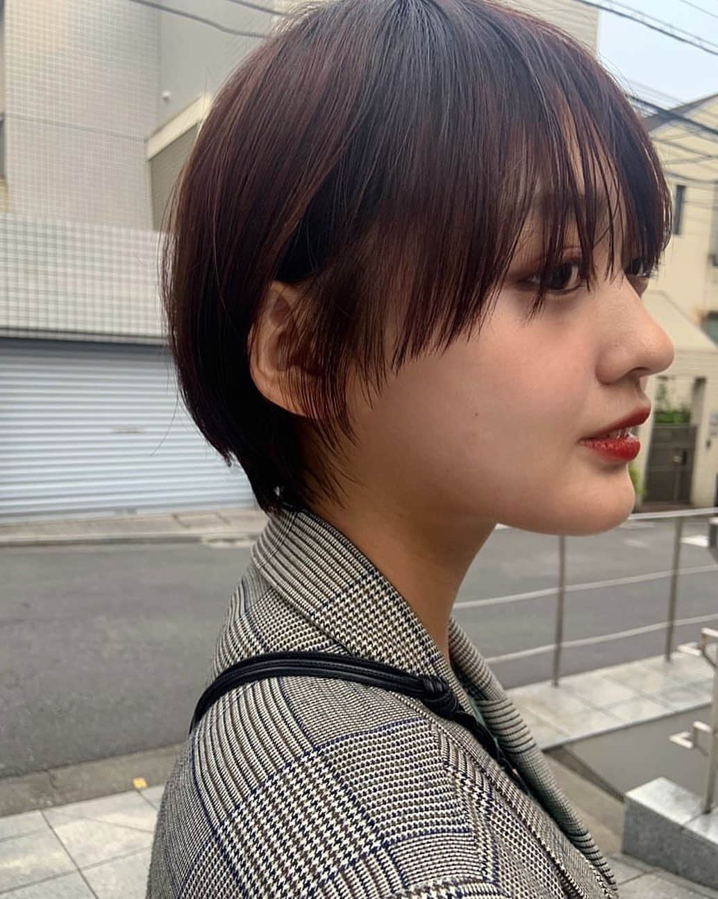 前田美月さんのインスタグラム写真 - (前田美月Instagram)「. . gw終わって涙が止まりません（うそです） みんな頑張ろね😭 こうやって生活できてるのも医療関係者の方とかが頑張ってくださっているからだと実感しております🕊 感謝の気持ちしかないですありがとうございます😭 ・ そしてそして、 【BIGO LIVE】というアプリでライブ配信を始めようかと思っております🥺🥺 まだアプリ迷っていますが一旦、、🥺 （もしこのアプリで絶対やってほしいってのあれば言ってください。考えます🥺） もし見たいよーって方いたらダウンロードして MITSUKI🌷で探していただいたらあると思うのでフォローしていただけるとうれみざわごえもんです。🐣 ・ またインスタも投稿しますね😭 写真むずいねん😭 ・ めちゃ喋っちゃった😭 おやすみ😭」5月7日 0時38分 - mitsukimaeda