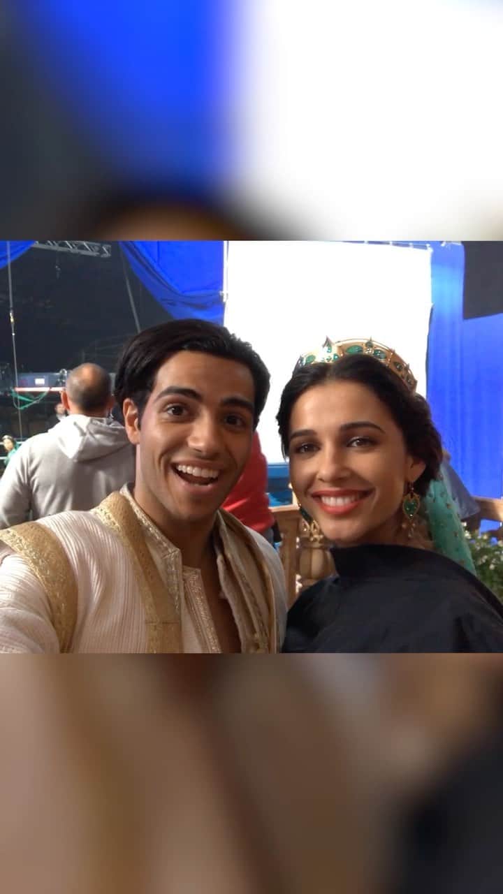メナ・マスードのインスタグラム
