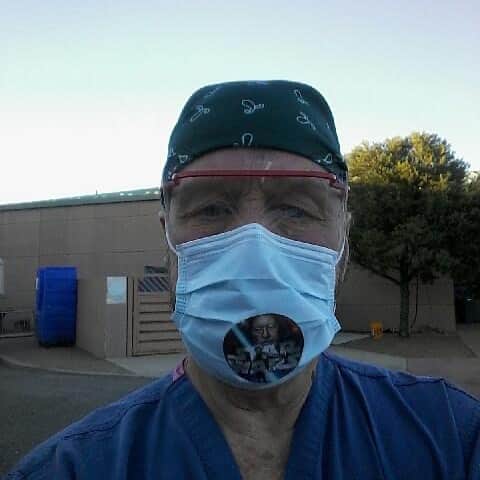 ジョシュア・ダラスのインスタグラム：「This is my old man. Robert Dallas. He’s an ER nurse. Nurses are leading from the front line to care for the sickest patients and protect the health of many others with their knowledge, skill and wisdom. Thank them. I thank you, Dad, and I love you. #ThankYouNurses #NationalNursesDay #nurse」