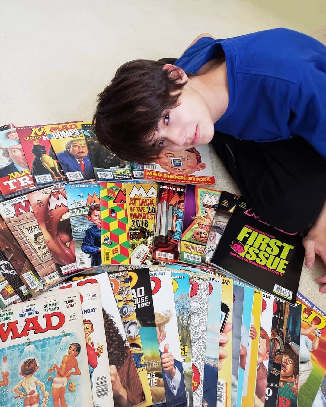 翔さんのインスタグラム写真 - (翔Instagram)「My collection of Mad magazines from the past 5 years!!! 僕が5年間定期購読してる漫画雑誌。大事なコレクション」5月7日 13時01分 - sho0509official