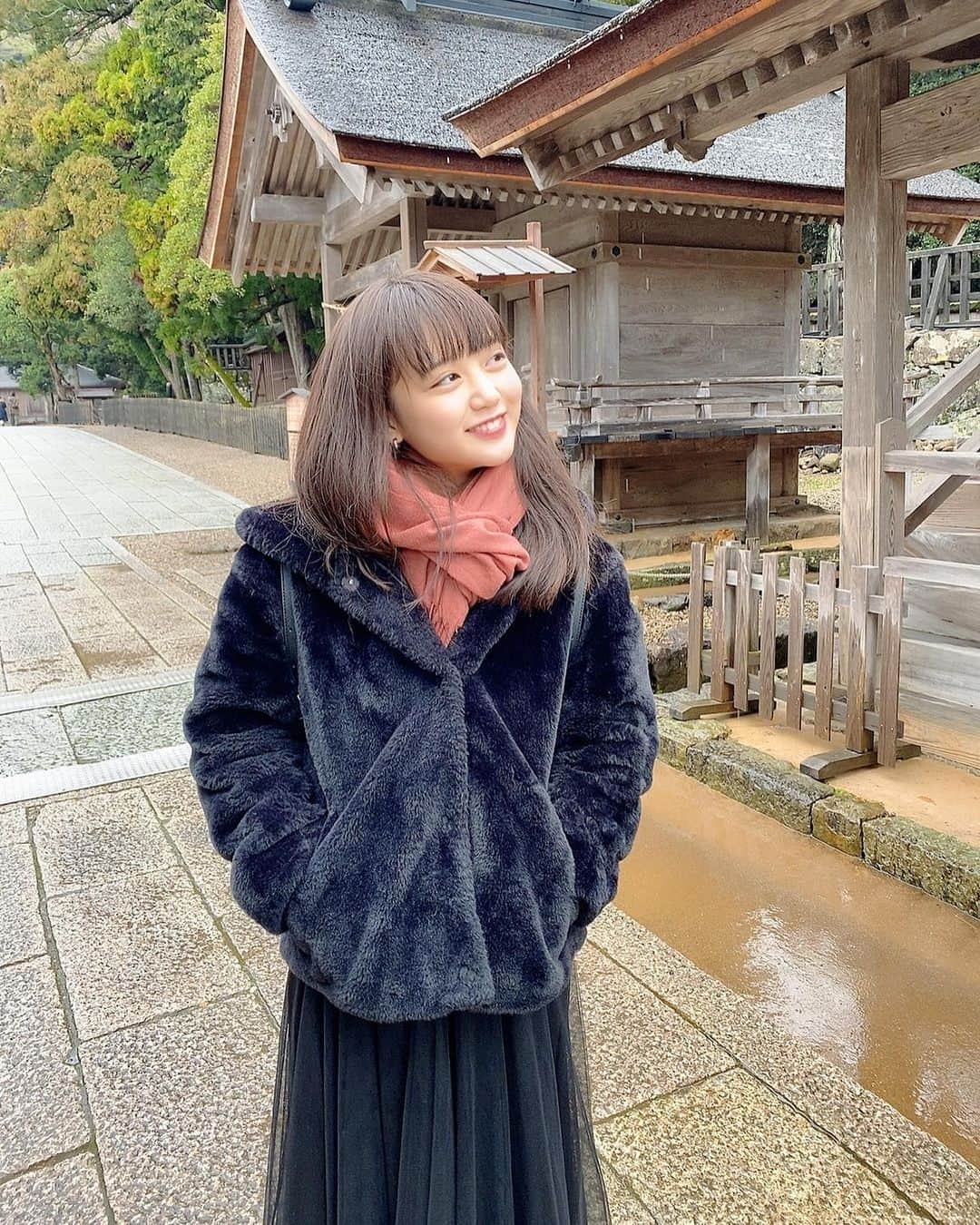 渡辺優奈のインスタグラム：「おはようございます！  旅行行きたい。 ディズニー行きたい。 外出たい(･･;) ぬわぁぁあ！😢」