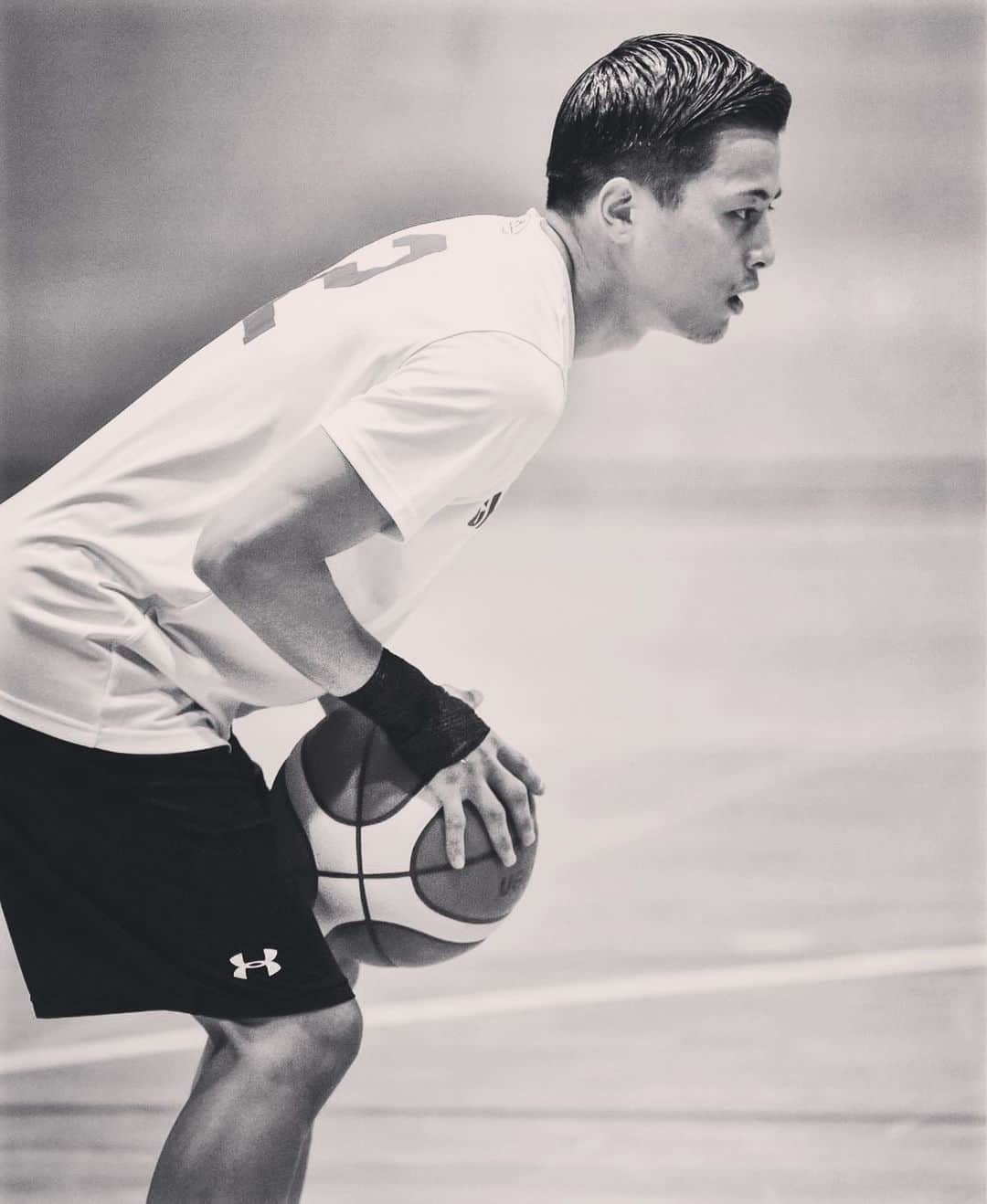 のインスタグラム：「練習でいいんだ。早く撮りたい。 #chibajets #Bリーグ  #富樫勇樹 #フリースロー #集中力 #無心 #バスケ #basketball #photography  #コロナに笑利」