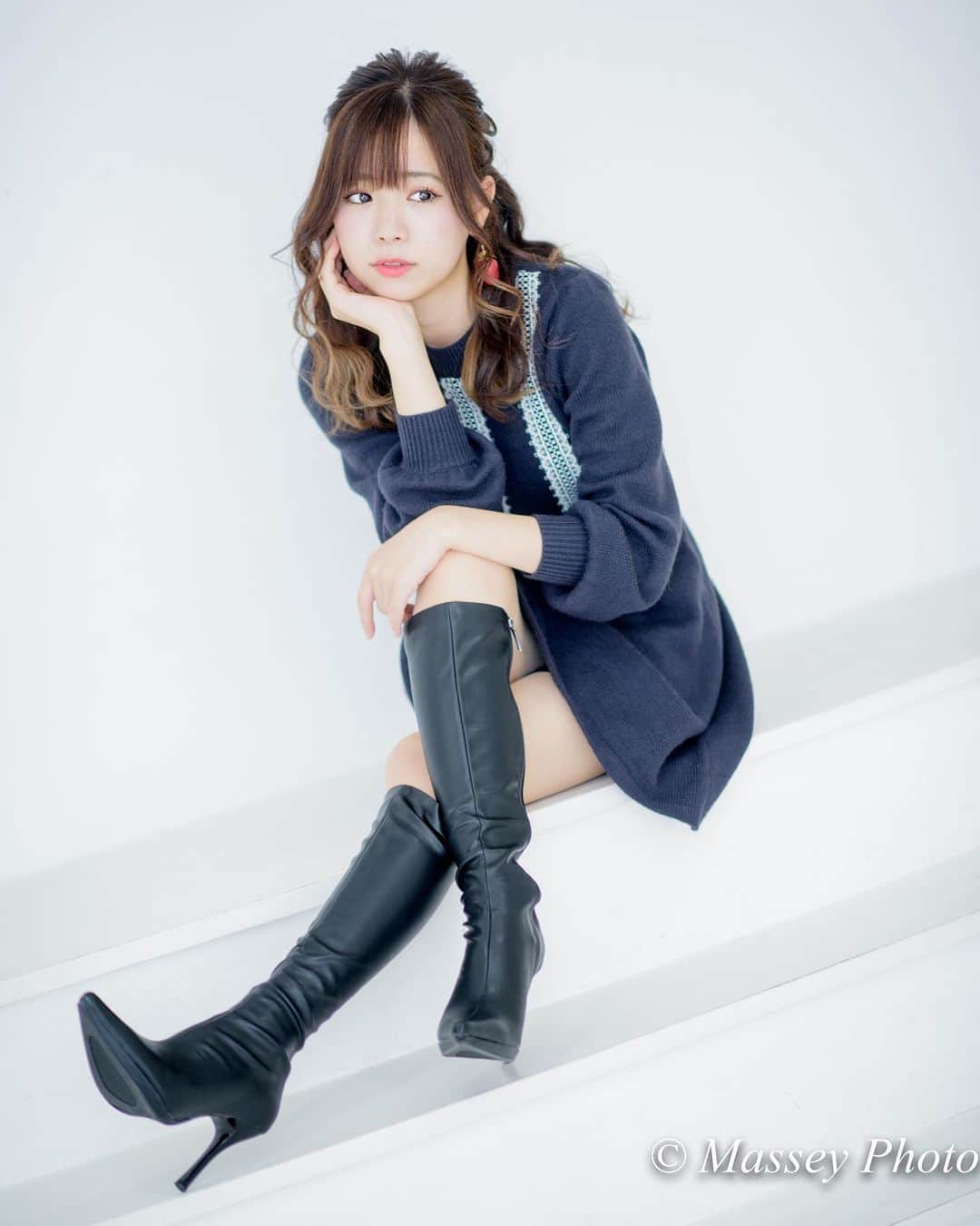 のインスタグラム：「. . . . 「Cherish Studio 4号館」で撮った写真です。 モデルは、萩乃有加ちゃんです。 It is a picture taken in the studio “Cherish Studio 4st”. Her name is Yuka Hagino. . . #ポートレート #ポートレート女子 #ポートレートモデル #ポートレート撮影 #ポートレート部 #ポートレイト #ポトレ #被写体 #モデル #被写体モデル #写真部 #東京カメラ部 #サロンモデル #美脚 #萩乃有加 #撮影会モデル #ゆかもん #portrait #excellent_portraits #girlsphoto #cute #lovers_nippon_portrait #portrait_perfection #portraitphotography #japanesegirl #japanesemodel #model #tokyogirl #모델촬영 #인물사진」