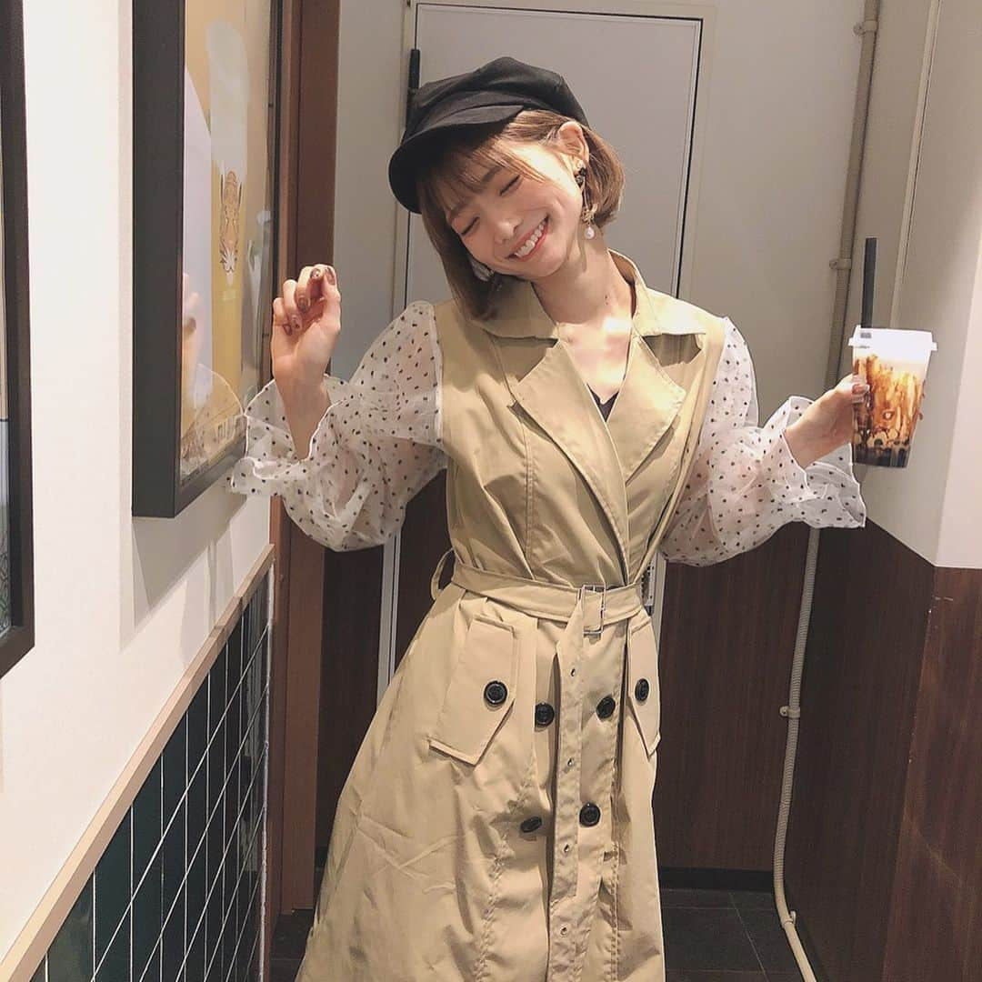 米倉みゆさんのインスタグラム写真 - (米倉みゆInstagram)「. はやくタピオカ飲みたいな… 2日に1回飲んでたのに もう1ヶ月以上お店のタピオカ飲んでなくてタピ飢え🥺🥺🥺🥺 (以前に撮影したものです) . . . 🧥@andrabbit_official . . #タピオカ巡り #トレンチコート #スプリングコート #ファッション通販 #韓国ファッション #韓国ブランド #韓国コーデ #中国美女 #お洒落カフェ #お洒落さんと繋がりたい #お洒落女子 #可愛い女の子 #可愛いカフェ #美女 #美女図鑑 #美人 #美しい女性 #笑顔が可愛い #カフェ巡り #カフェスタグラム #インスタ映えカフェ #美男美女 #japanesegirl #Japanese #japanesegirls #japanesefood #beautifulwomen #cute #girl #girls」5月7日 14時59分 - yone__miyu630