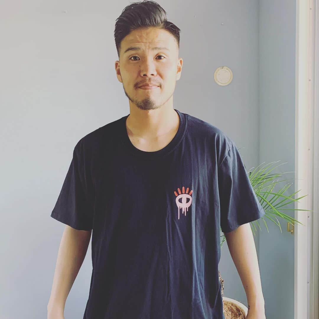 金井貢史さんのインスタグラム写真 - (金井貢史Instagram)「@park_ssc_japan のTシャツ！ 可愛いし色合いもいいね！ PARK SSCさんのコンセプトがとても素敵で皆さんにも知っていただきたいと思います！ 是非みてください！ #parksscjpn #金井貢史」5月7日 15時03分 - kanai_takashi_13