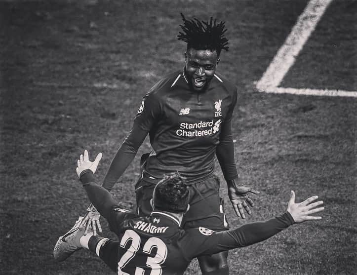 リヴァプールFCさんのインスタグラム写真 - (リヴァプールFCInstagram)「A special night ✨ #LFC #LiverpoolFC #Liverpool #Anfield #UCL #ChampionsLeague #OnThisDay」5月7日 15時53分 - liverpoolfc