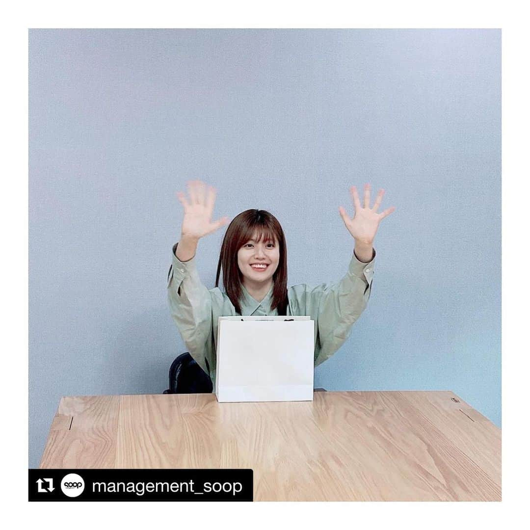 ナム・ジヒョンさんのインスタグラム写真 - (ナム・ジヒョンInstagram)「💙우리 저녁에 봐요💙 #Repost @management_soop with @get_repost ・・・ - 오늘 저녁, #지현 배우와 소소하게 이야기 나누어요 😍 ⠀ 오랜만에 찾아온 '혀니의 소소한 수다타임 special' 💙 저녁 7시 30분, V LIVE 커밍 쑨- - Tonight at 7:30 p.m., there will be a special V-Live of actor #Namjihyun !! ‘A Special time of chatting with Jihyun’ 💙 . . . . #남지현 #매니지먼트숲 #숲스타그램 #managementsoop #soopstagram」5月7日 16時46分 - hyuniiiiiii_95917