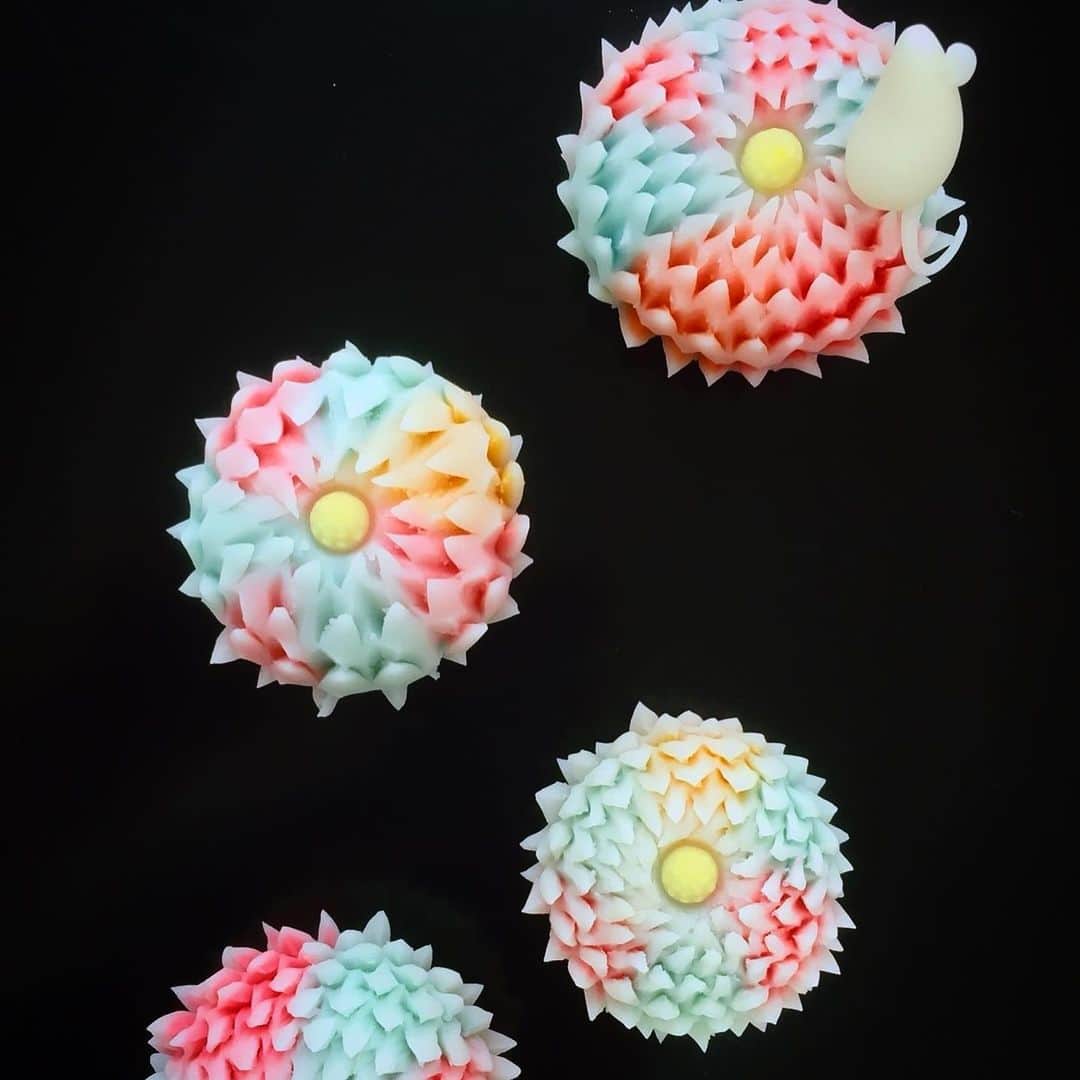 神戸製菓専門学校（公式）のグルメインスタ