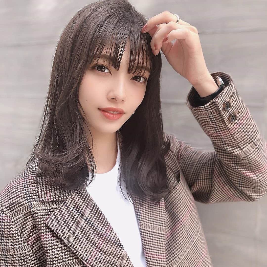ホットペッパービューティー ヘア 公式 さんのインスタグラム写真 ホットペッパービューティー ヘア 公式 Instagram 清楚系ミディアムスタイル 透明感ある雰囲気に Photo By Nachi 723 ヘア