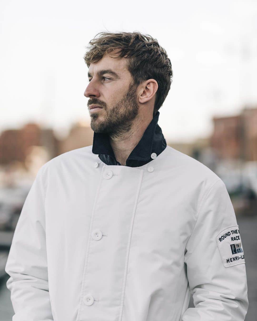 のインスタグラム：「WIN the Henri-Lloyd Consort II jacket - The original Consort jacket was created in 1965 by our founder, Mr. Henri, to protect explorers against the worse of the weather. The Consort Jacket II is a modern reinterpretation of that original jacket. To enter - Simply follow us and tag in 3 of your friends. The winner will be announced on May 19th #jacket #consort #henrilloyd #WIN #prizewinner」