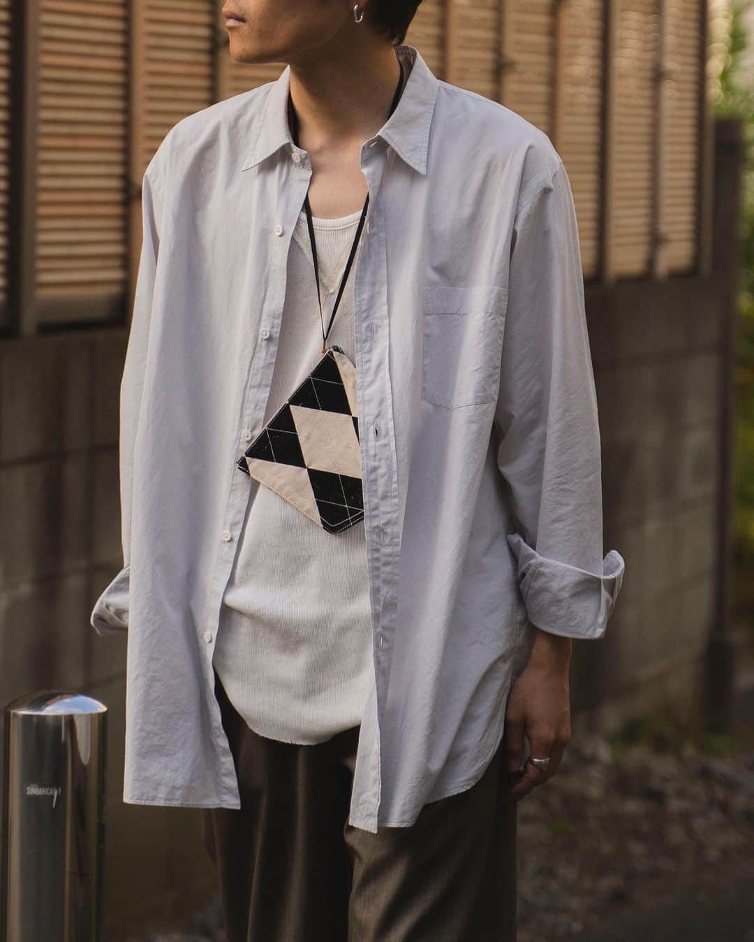 Ryoさんのインスタグラム写真 - (RyoInstagram)「ㅤㅤㅤㅤㅤㅤㅤㅤㅤㅤㅤㅤㅤ 気分の上がるノベルティー☺️☺️☺️ 首から下めっちゃ白いんだけど🙄笑 ㅤㅤㅤㅤㅤㅤㅤㅤㅤㅤㅤㅤㅤ shirt:#herill  tanktop:#masu pants:#sunsea shoes:#sunsea」5月7日 20時32分 - ryo__takashima