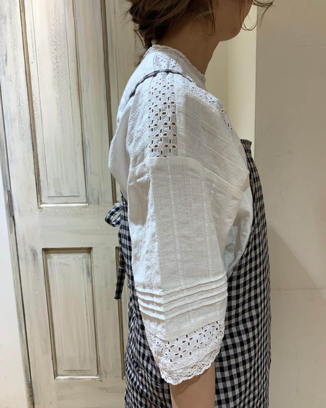 SM2olohuone LUMINE立川店さんのインスタグラム写真 - (SM2olohuone LUMINE立川店Instagram)「⠀ ⠀ ・・・Summer Collection・・・⠀ ⠀ ワイドシルエットが今季らしく コーディネートを旬顔に格上げしてくれるサロペット。 華奢なショルダーストラップ使いに リボン結びを加えて、愛らしい印象に♡ 合わせるアイテム次第で表情の変化も楽しめます♩ ⠀ ⠀ ⠀ salopette ¥6.990 blouse ¥4.990 sandal ¥13.990(TSUHARU bySamansaMos2) / +tax その他、スタッフ私物 身長:162㎝ ⠀ ⠀ ⠀ ⠀ ⠀ ⠀ ⠀ ⠀ ⠀ ⠀ ⠀ ⠀ ⠀ ⠀ ⠀ ⠀ ⠀ ⠀ ⠀ ⠀ ⠀ ⠀  @can_onlineshop でおうち時間を お楽しみください♩ ⠀ ⠀ ⠀ ⠀ #2020#Summer#correction#lumine#tachikawa#olohuone#fashion#samansamos2#tsuharu#girly#happy#me#fashion#life#staffsnap#love#me#夏#ルミネ#リネン#ルミネ立川#サマンサモスモス#立川ルミネ#立川#ツハル#tsuharubysamansamos2」5月8日 8時31分 - sm2olohuone_lumine