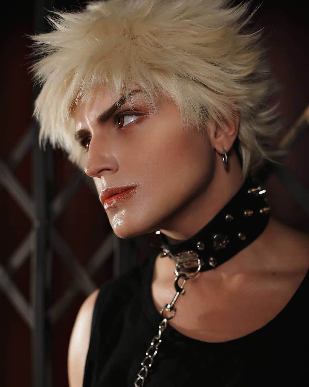 Gesha Petrovichのインスタグラム：「Capture Kacchan 🔥 Just find old pics that I didn't share with you xD Maybe delete later 🤣🤣 Ph by @fokken__greed Re Mr. MEI Full pic Katsuki Bakugou on P💕treon (link in bio) Wig @geshacos」