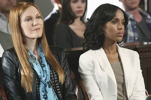 ダービー・スタンチフィールドのインスタグラム：「#tbt Liv & Abby - #Gladiators in Suits - fixers, fashionistas, feminists- one of my fave Scandal relationships. #Scandal is moving to @hulu 5/20. Rewatch & share- what are your favorite memories ? Your turn @georgenewbern 💥💥💥」