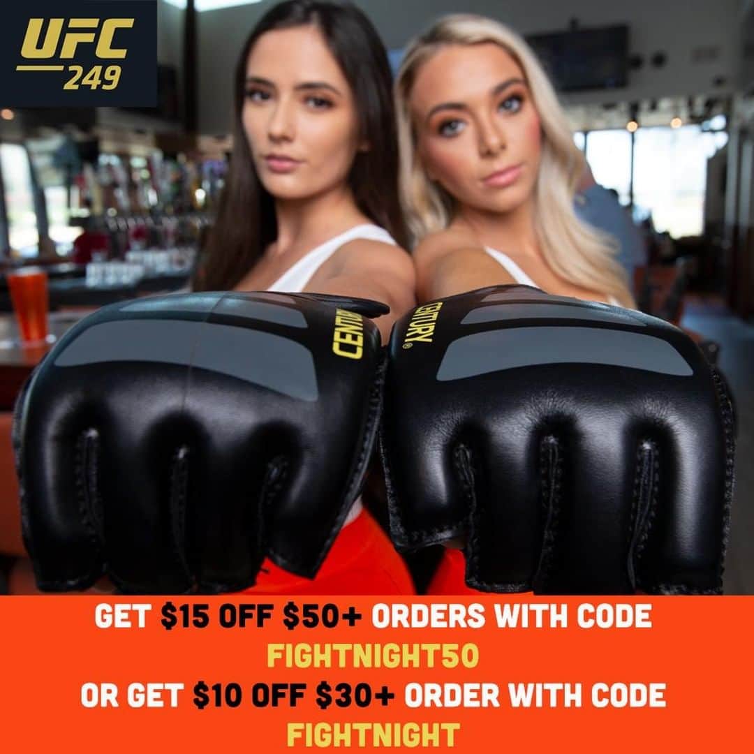Hootersさんのインスタグラム写真 - (HootersInstagram)「UFC is coming back and they're not messing around. Neither are we. Tune in to #UFC249 on ESPN+ this Saturday night!  You’ll be watching at home but you don’t have to eat like you are. Order on HootersToGo.com or our app and get $15 off a $50+ order with code FIGHTNIGHT50 or get $10 off a $30+ order with code FIGHTNIGHT  If your order is over $40+you get 60 Days Free of UFC Fight Pass!  Offer expires 5/9/20. Order must be placed on HootersToGo.com or in the Hooters app. Cannot be combined with other offers. Available only at participating locations. FightPass trial activation will be sent via email to qualifying customers within 7 days of ordering.」5月8日 3時00分 - hooters