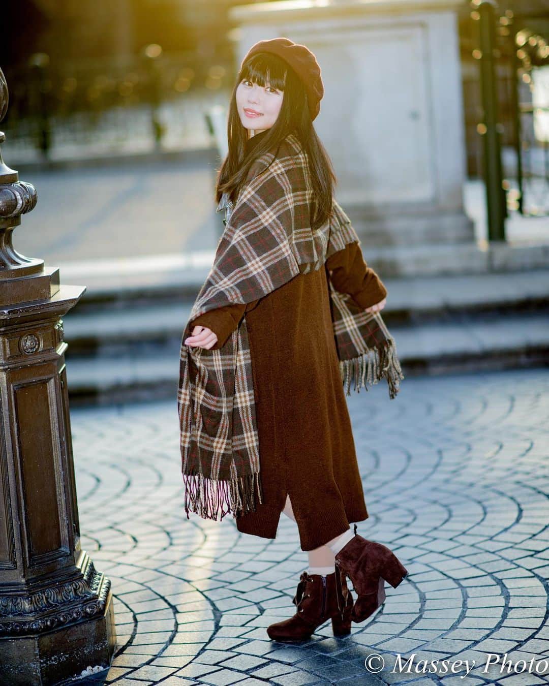 のインスタグラム：「. . . . 東京ディズニーシーで撮った写真です。 モデルは、SAKIちゃんです。 It is a picture taken in the place “Tokyo Disney Sea”. Her name is SAKI. . . #ポートレート #ポートレート女子 #ポートレートモデル #ポートレート撮影 #ポートレート部 #ポートレイト #ポトレ #被写体 #モデル #被写体モデル #写真部 #東京カメラ部 #サロンモデル #撮影会モデル #撮影会の女神さま #portrait #excellent_portraits #girlsphoto #cute #lovers_nippon_portrait #portrait_perfection #portraitphotography #japanesegirl #japanesemodel #model #tokyogirl #모델촬영 #인물사진그램y」