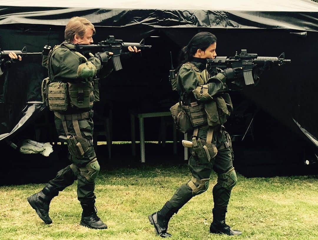 ダナイ・ガルシアさんのインスタグラム写真 - (ダナイ・ガルシアInstagram)「Taraaaaaa!!!!! Behind the scenes pictures of my movie “Sniper 7 Ultimate Kill” that is playing now on @netflix 🔥🔥🔥 I’ve been getting so much love from you guys. I honestly had the best time working in Bogota, Colombia. We certainly had the best cast & crew!!! Sending love to each one of you. 💕💕💕 @collinschadm @billyzane @carl.goldstein @davidzelon #claudiofaeh  #thisishappening #movies #sony #gracias #colombia #bogota stay home #cast #crew #fans #amor #queen  Never forget the magic 👑」5月8日 4時37分 - danaygarcia1