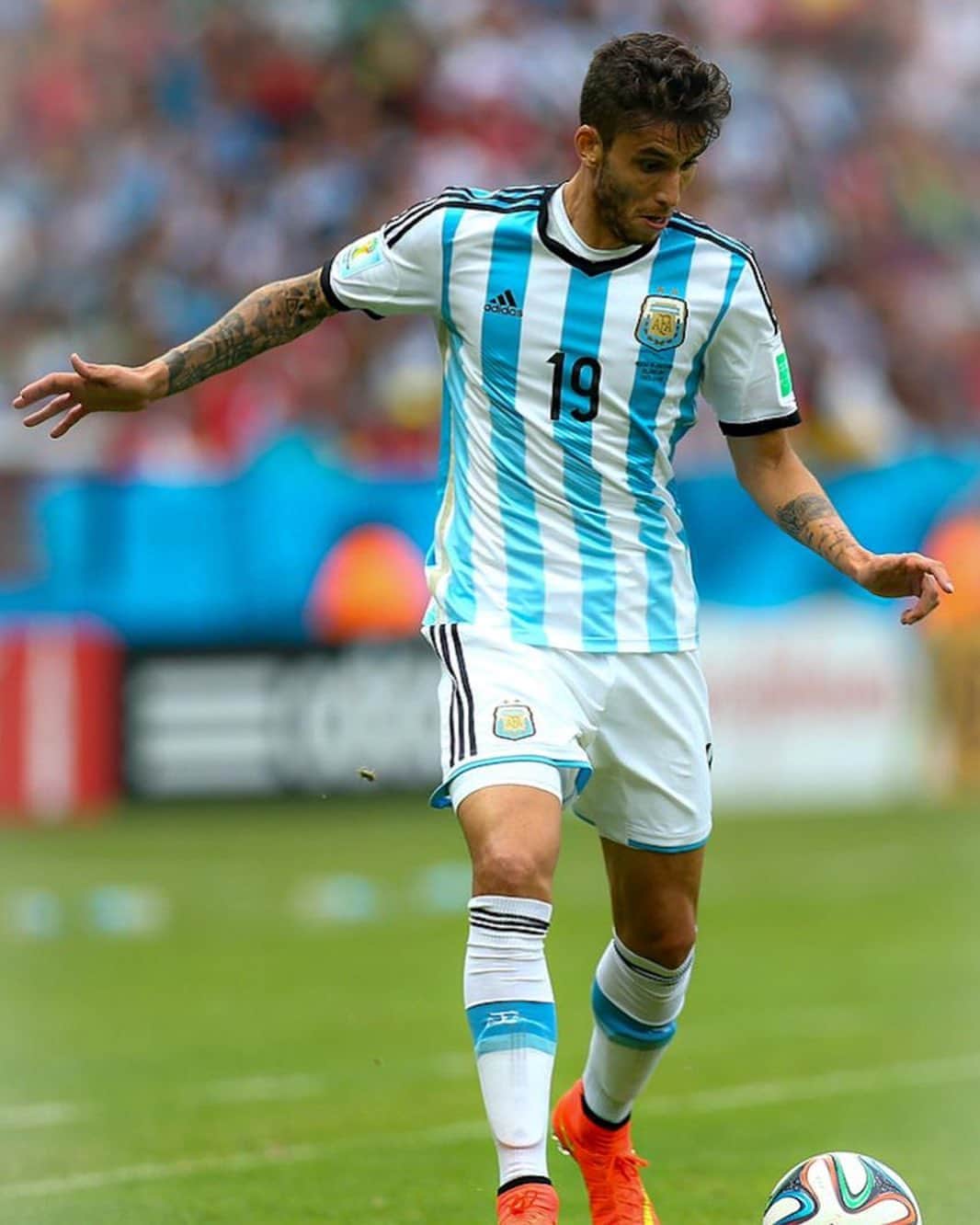 リカルド・アルバレスのインスタグラム：「#tbt #seleccionargentina 🤩」