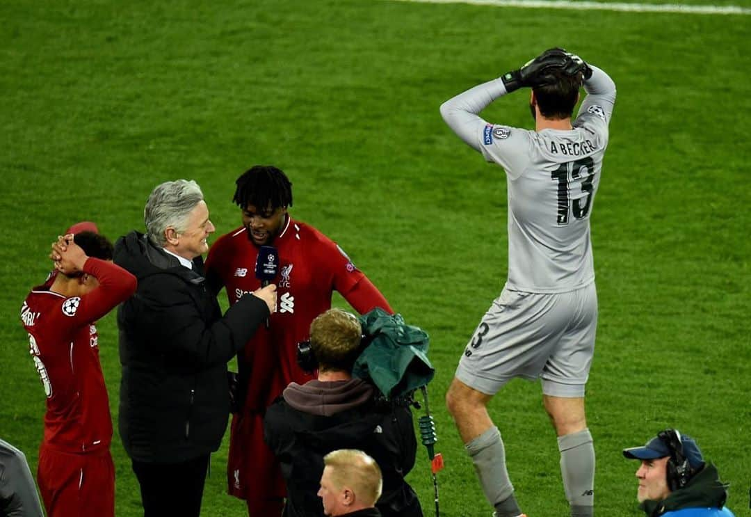 アリソン・ベッカーさんのインスタグラム写真 - (アリソン・ベッカーInstagram)「1 year ago... remontada 2 #AB1 #UCL19 #ynwa」5月8日 6時41分 - alissonbecker