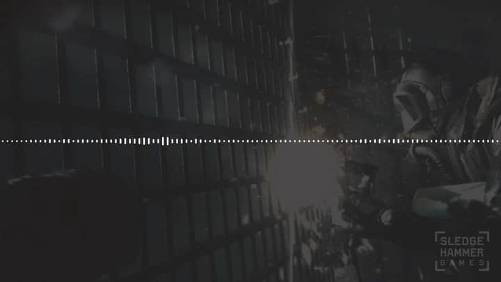 スレッジハンマー・ゲームズのインスタグラム：「Our new podcast is live. Tune in to listen to our conversation with Josh Katz, Principal Multiplayer Designer at Sledgehammer Games. We talk about Modern Warfare 3, anxiety, and so much more. Link in our bio.」