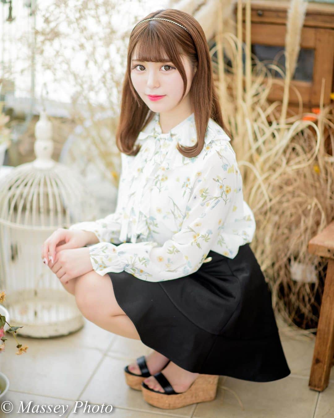のインスタグラム：「. . . . 「Studio Pixie 下馬」で撮った写真です。 モデルは、結月ねねちゃんです。 It is a picture taken in the studio “Studio Pixie Shimouma”. Her name is Nene Yuduki. . . #ポートレート #ポートレート女子 #ポートレートモデル #ポートレート撮影 #ポートレート部 #ポートレートモデル撮影 #ポートレイト #ポトレ #被写体 #モデル #被写体モデル #被写体女子 #東京カメラ部 #サロンモデル #ポトレのセカイ #結月ねね #撮影会モデル #撮影会の女神さま #portrait #excellent_portraits #girlsphoto #lovers_nippon_portrait #portrait_perfection #portraitphotography #japanesegirl #japanesemodel #tokyogirl #good_portraits_world #모델촬영 #인물사진그램」