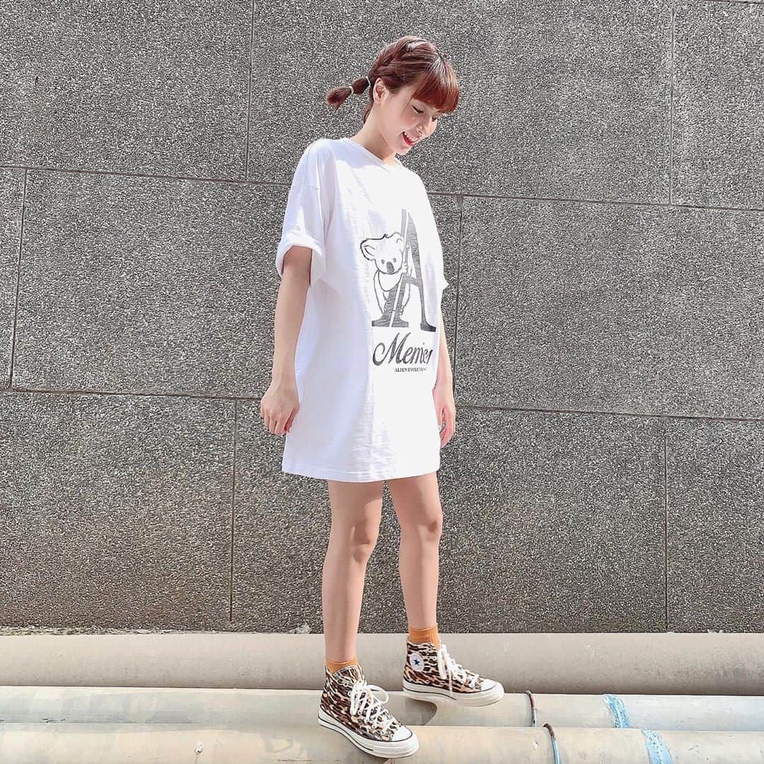 峮峮さんのインスタグラム写真 - (峮峮Instagram)「J個太陽～～～ HOTTTTT🔥🔥🔥 衣： @aes_taipei」5月8日 17時52分 - qun_04