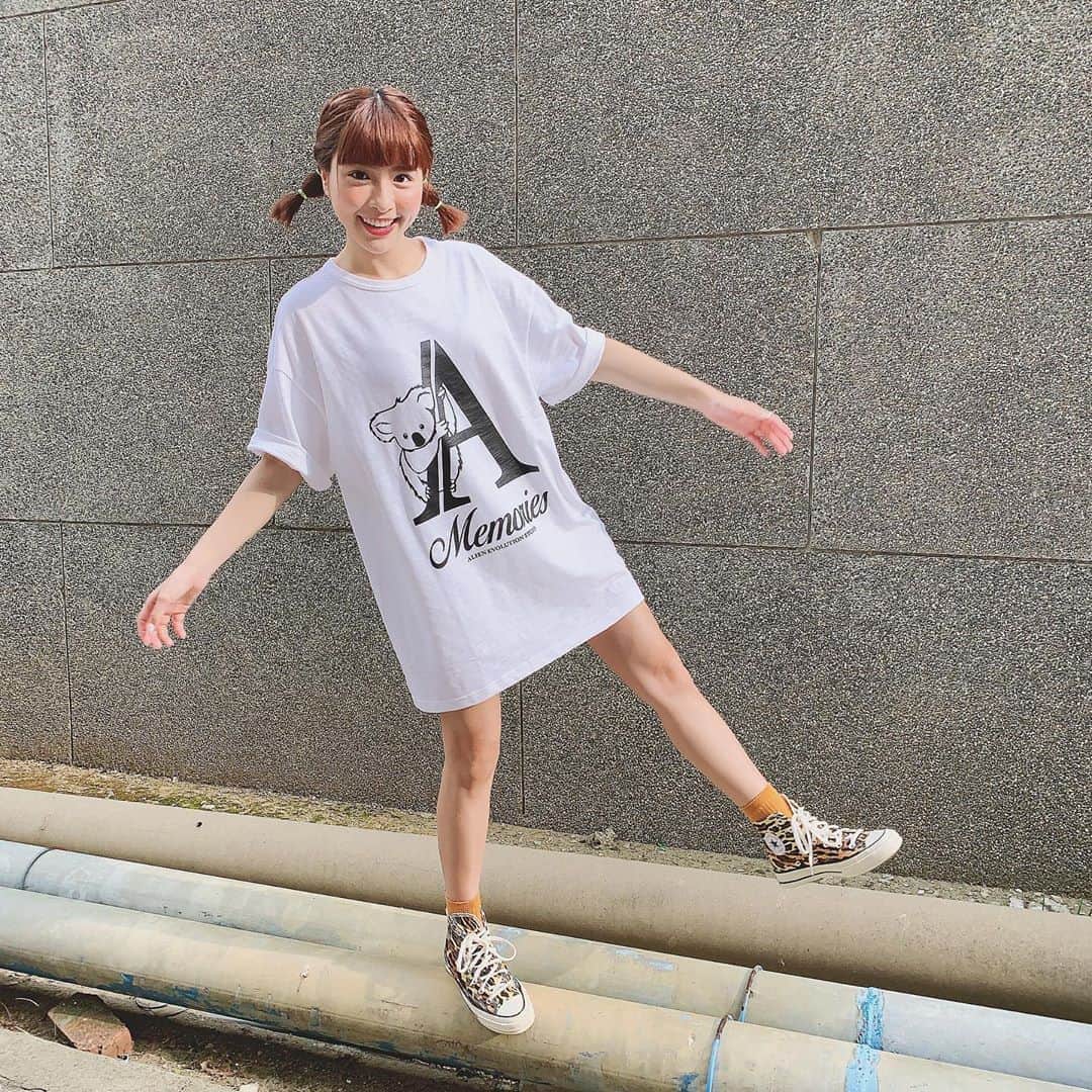 峮峮さんのインスタグラム写真 - (峮峮Instagram)「J個太陽～～～ HOTTTTT🔥🔥🔥 衣： @aes_taipei」5月8日 17時52分 - qun_04