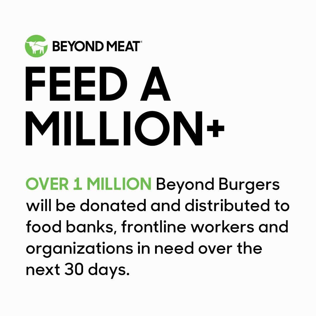 クリス・ポールさんのインスタグラム写真 - (クリス・ポールInstagram)「As part of @beyondmeat’s pledge to donate over 1 million Beyond Burgers to those in need during these challenging times, we were able to get some plant-based options to the community!! Proud to say that @chrispaulfamfdn and @KFC were able to come in with a Beyond Fried Chicken assist to @wakehealth 🙏🏾#GoBeyond」5月8日 11時00分 - cp3