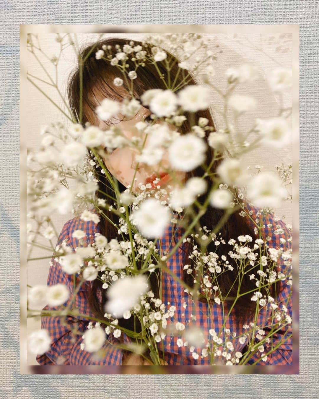 東由樹さんのインスタグラム写真 - (東由樹Instagram)「﻿ ﻿ ﻿ ﻿ ﻿ ﻿ ﻿ ﻿ ﻿ ﻿ #おうち時間﻿ #セルフ撮影﻿ #カスミソウ #iPhone」5月8日 11時53分 - yukitsun_0217
