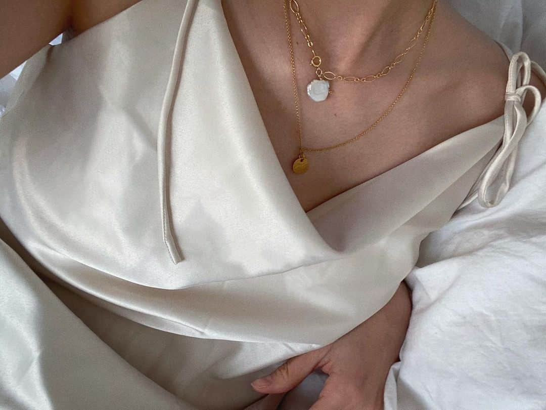 丸林広奈さんのインスタグラム写真 - (丸林広奈Instagram)「🐚 #jewelry #alighieri #neckless #style」5月8日 14時57分 - hironamarubayashi