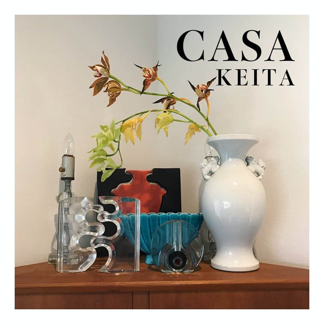 丸山敬太さんのインスタグラム写真 - (丸山敬太Instagram)「本日5/8 21:00〜 KEITA MARUYAMA ONLINE STOREにて "CASA KEITA" 特設ページスタートです。 インスタグラムアカウント @casa_keita  もぜひFollowしてください  CASA KEITAでは タイムレスに愛される美しいものやことなど ライフスタイルの一部になるものを ご提案してゆきます . . #interior #interiordesign #interiordecor #lifestyle」5月8日 15時06分 - keitamaruyama_official