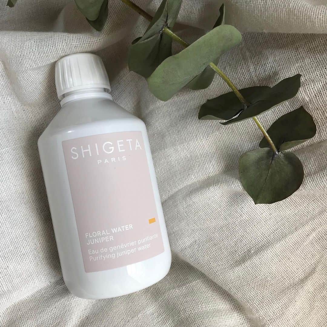 後藤夕貴のインスタグラム：「🌿 このデトックスウォーターほんとにいい クセのある味だけど それがだんだんとクセになるんです ㅤ @shigeta_japan  ジュニパー フローラルウォーター 詳しくは美人百花デジタルの記事でも紹介しています♡ ＿＿＿＿＿＿＿＿＿＿ #デトックスウォーター #インナーケア  #美人百花 #読モ」