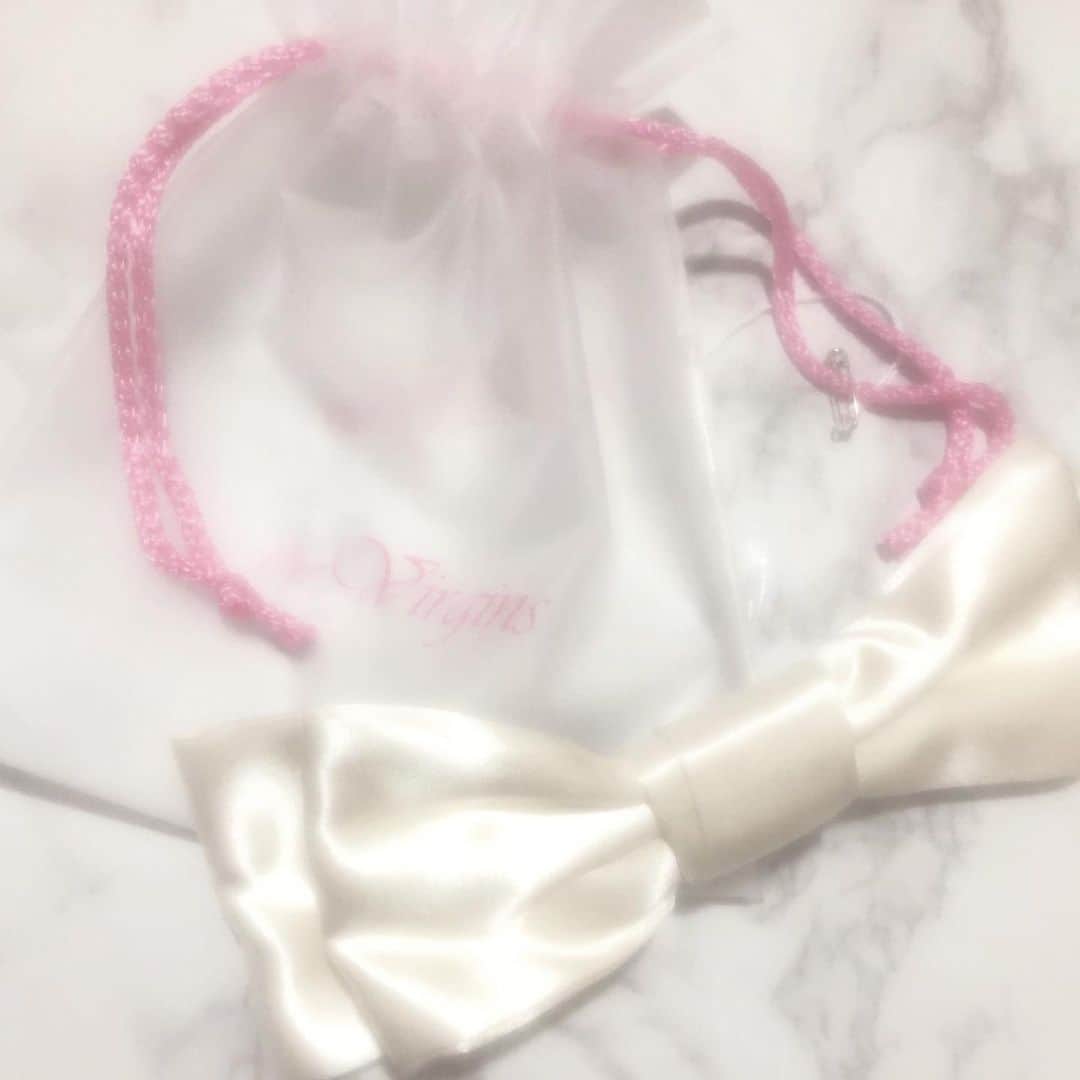 胡桃兎愛のインスタグラム：「可愛いヘアアレンジ何があるかなぁってずっと考えてる...🖋❤︎」