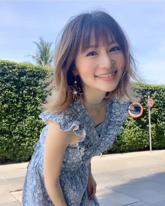 のインスタグラム：「ตัดผมแล้ว🙌🏻✨สดชื่น😆🌸🌸🌸✨ . . やっと髪の毛切れたー😆🙌🏻ミディアムボブっぽくしてもらってスッキリ❣️❣️✨ @plusthirtyonehair 伊東さんありがとっ🙏🏻🥰 . . . #มิมุ #ไม่ใช่มุมิ #คนญี่ปุ่น #ผมใหม่ #ตัดผม  #newhair #bangkoklife #Mimu  #ミディアムボブ #バンコク生活 #タイ #髪型　#ヘアースタイル  #ルンルン #まだ髪の毛は染めれないからカットだけ #気分転換」