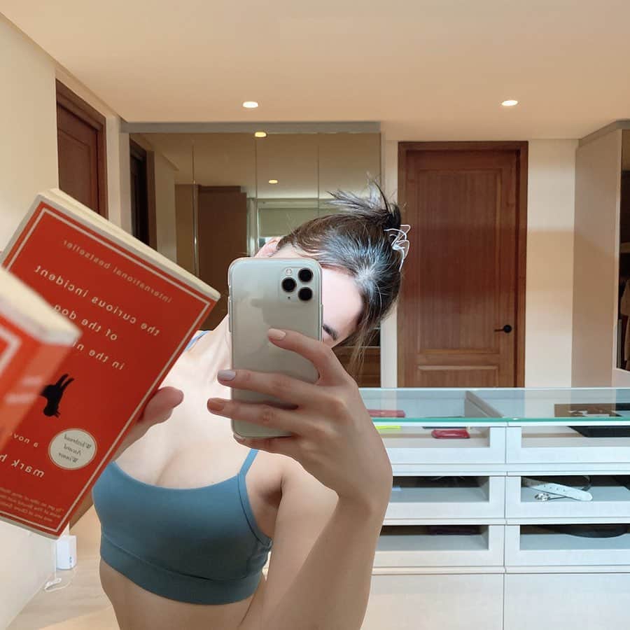 ジュリア バレットさんのインスタグラム写真 - (ジュリア バレットInstagram)「hi 🧡」5月8日 19時42分 - juliabarretto