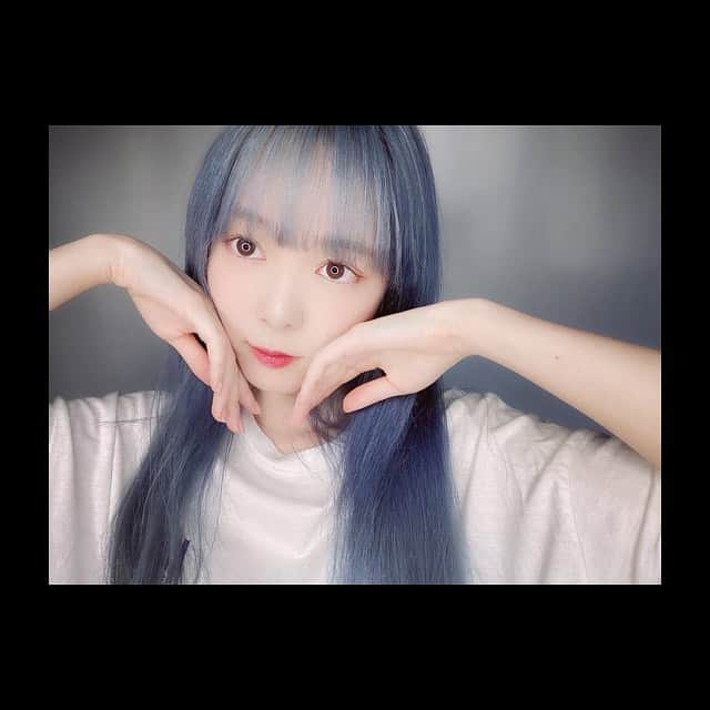 uyuのインスタグラム：「💙🦕」