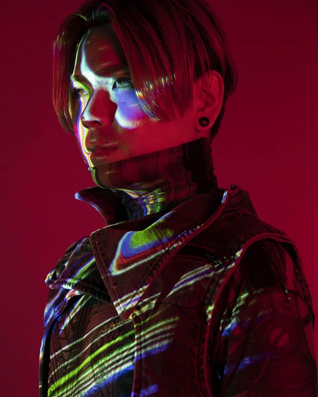 Tatsuya Amanoのインスタグラム：「‪“SPECIES EP" は君たちに新たな刺激と未来を与えるでしょう。‬ ‪リリースまであと少し、このEPに没入出来る準備は整っていますか？💥👊‬ ‪Begin the countdown to release our new EP “SPECIES”! ‬ ‪We'll give you a new stimulus and the future.‬ New look photo by @s_h_u_r」