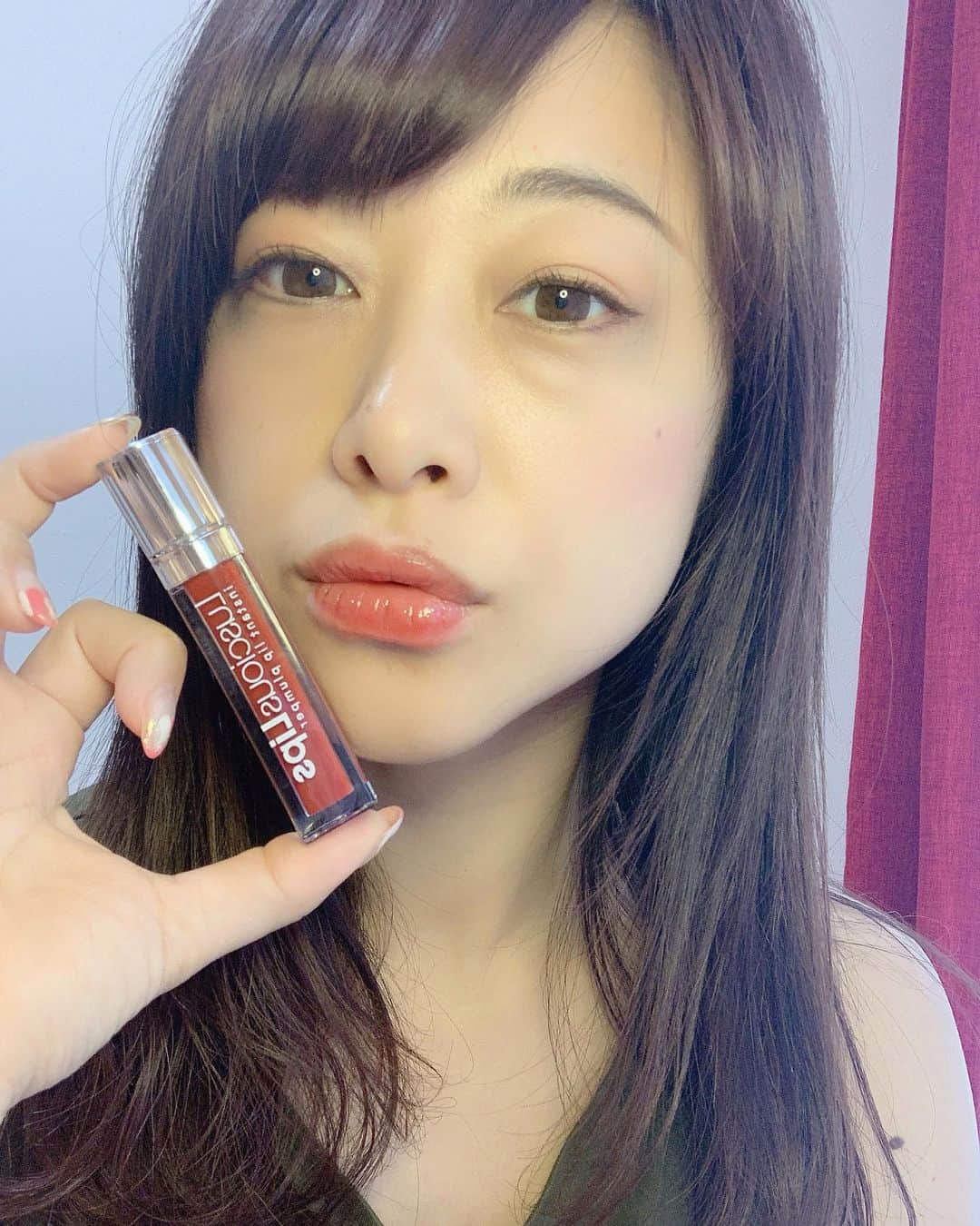 Kozue Kawabeのインスタグラム