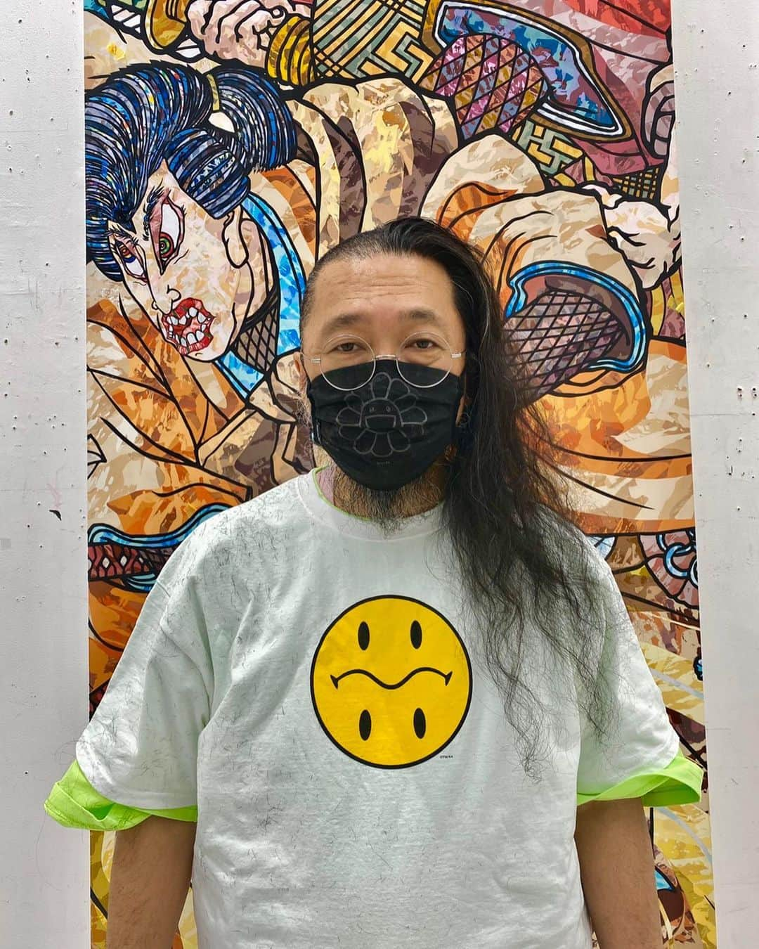 村上隆さんのインスタグラム写真 - (村上隆Instagram)「CUT HAIR HALF」5月8日 21時53分 - takashipom